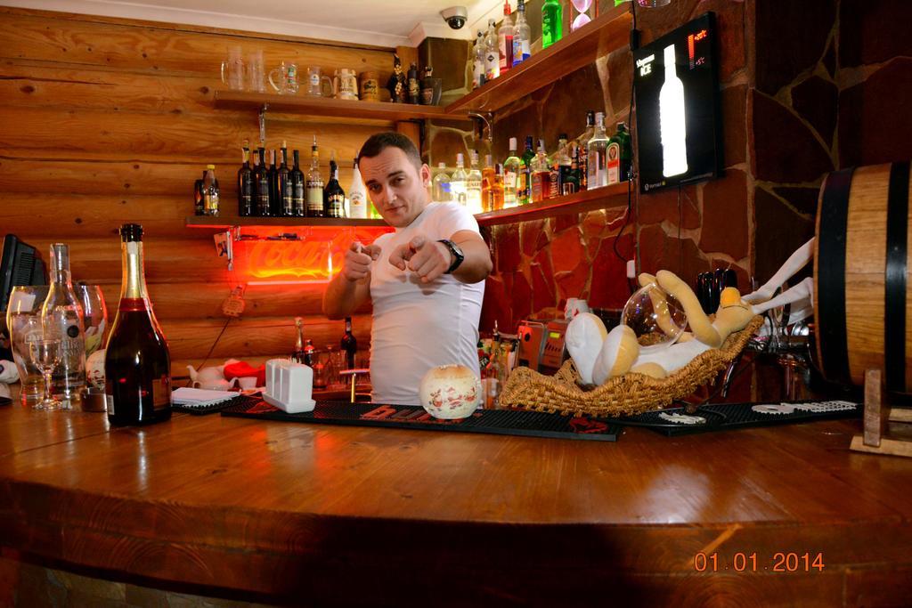 Hotel Bereg Bukovel Esterno foto