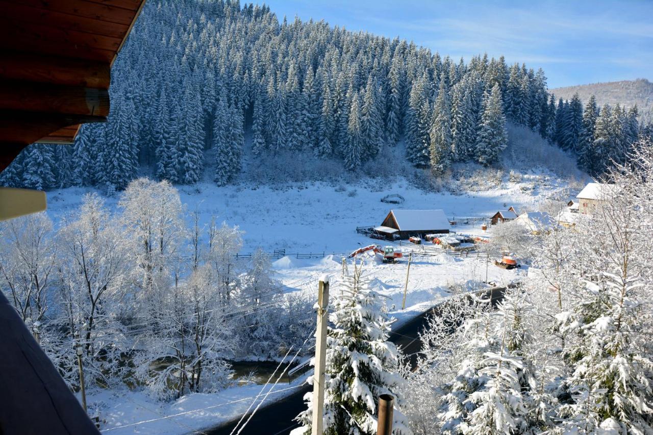 Hotel Bereg Bukovel Esterno foto