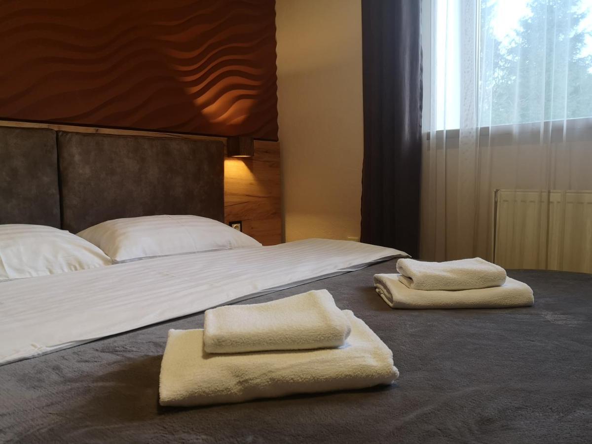 Hotel Bereg Bukovel Esterno foto
